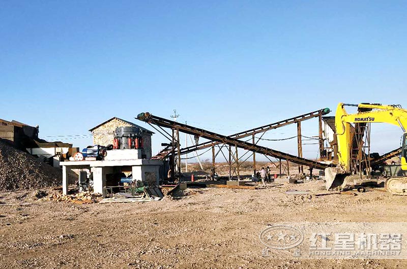 顎式破碎機、圓錐破碎機作業(yè)現(xiàn)場